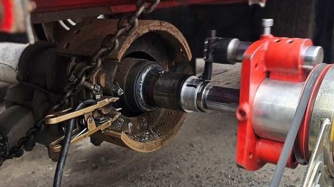 Буратино нарезка резьбы